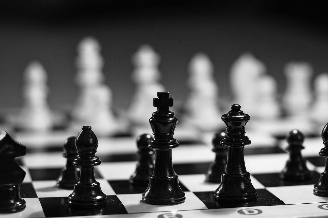 技术支持对游戏更新和维护的影响有哪些？